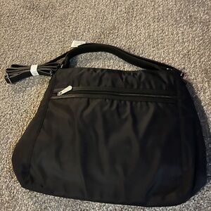 Thirty one cross body bag